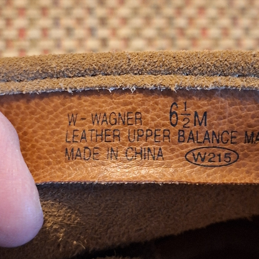 Maine Woods Women's Tan Lace Up Suede Ankle Boots - Picture 12 of 15